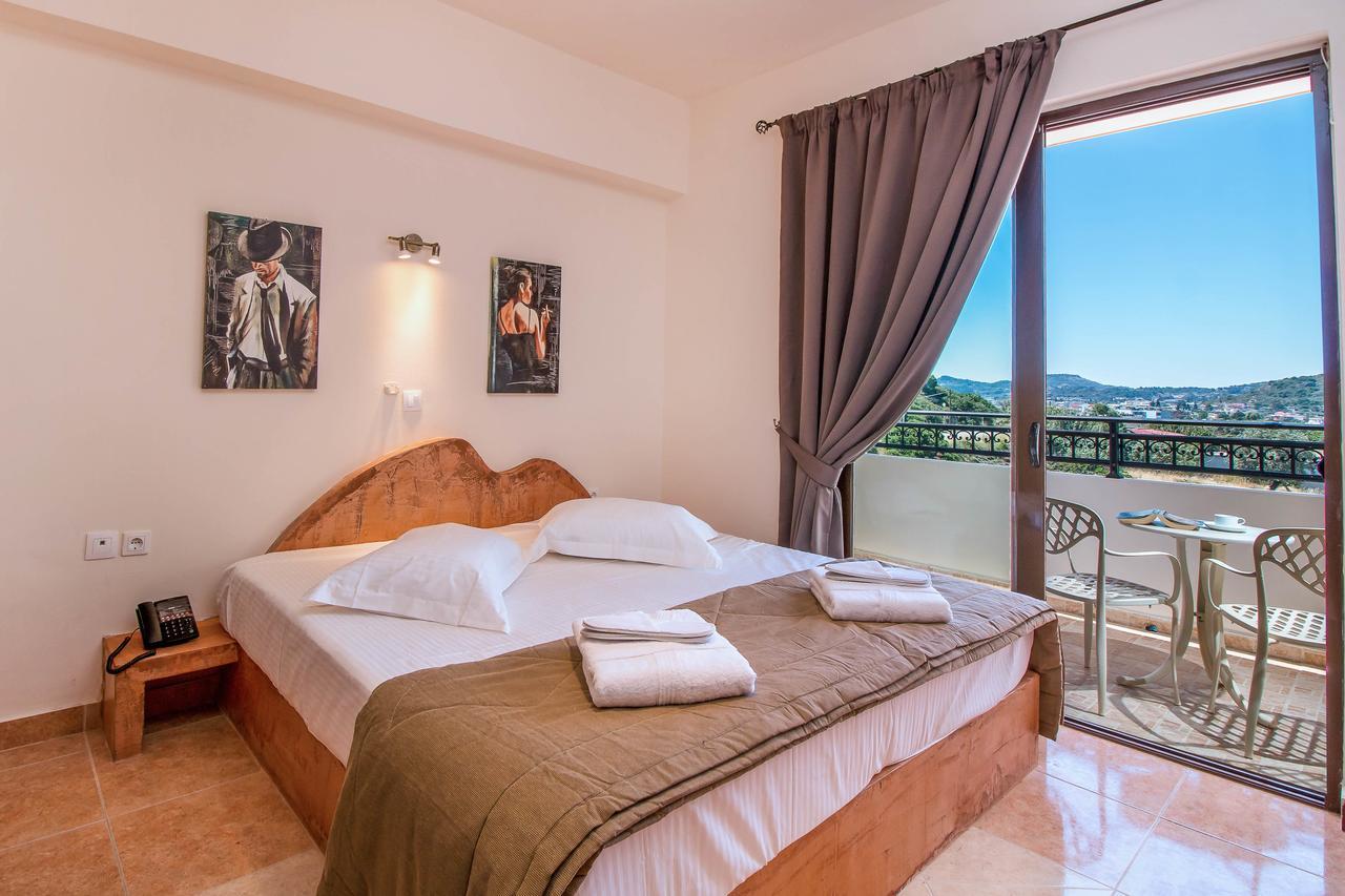 Casa Artemida Boutique Hotel ฟาลิรากี ภายนอก รูปภาพ