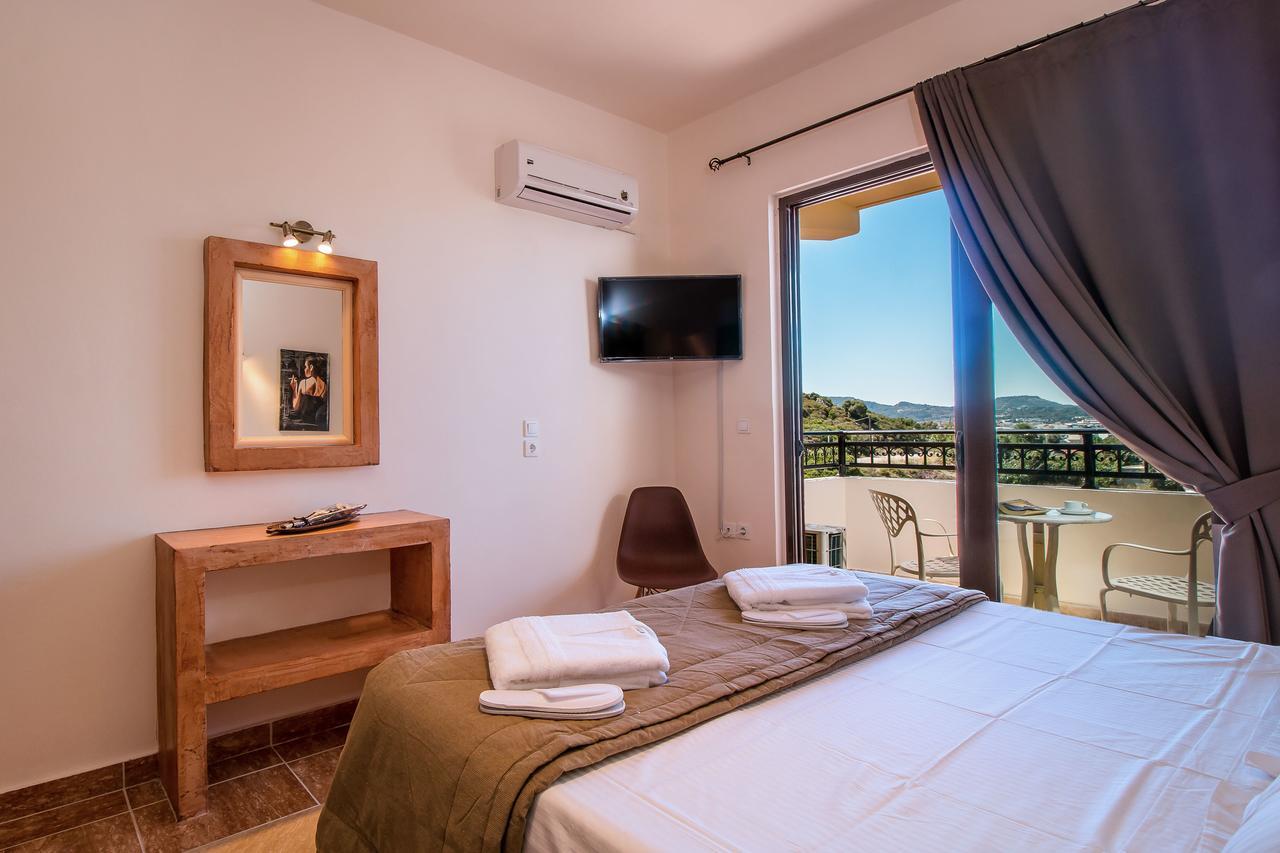 Casa Artemida Boutique Hotel ฟาลิรากี ภายนอก รูปภาพ