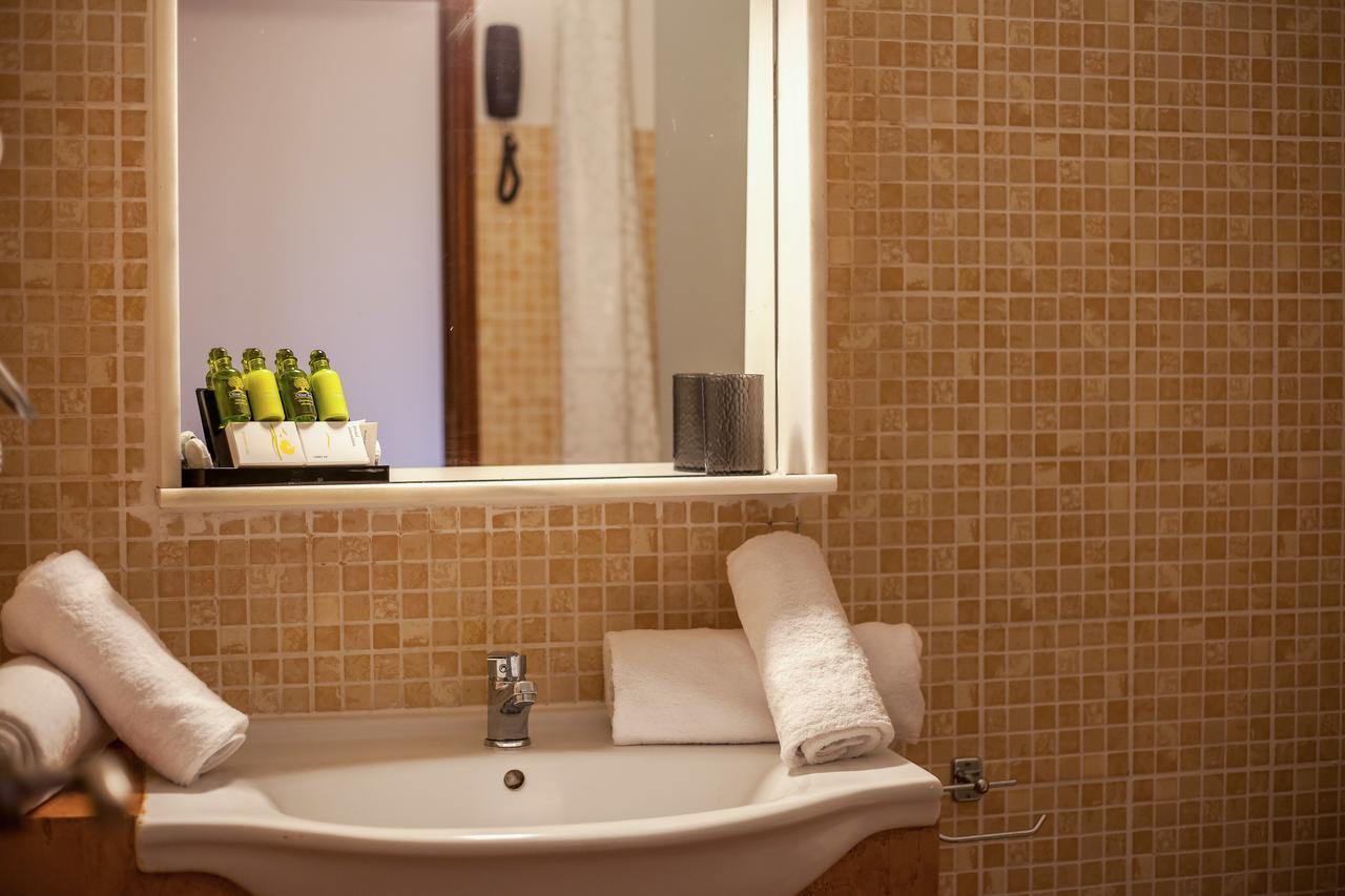 Casa Artemida Boutique Hotel ฟาลิรากี ภายนอก รูปภาพ